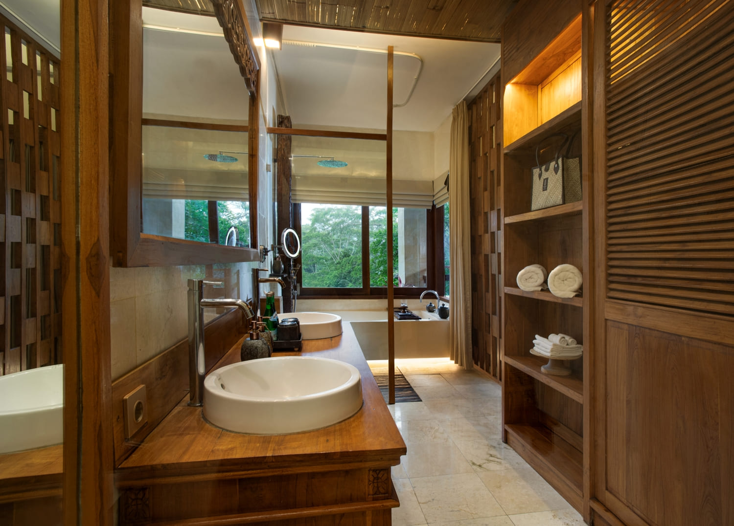 Kayon Jungle Suite