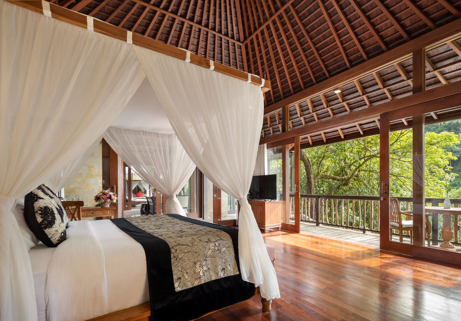 Kayon Royal Pool Villas